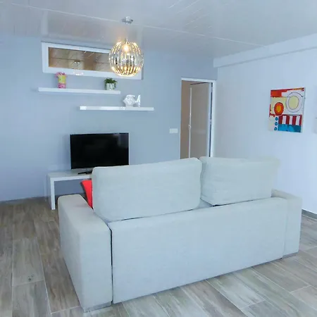 Estudios Center Коральео