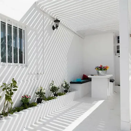 Villa Estudios Center